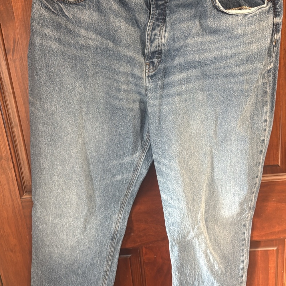 Old Navy Women's Straight Leg Jeans - Classic Blue
